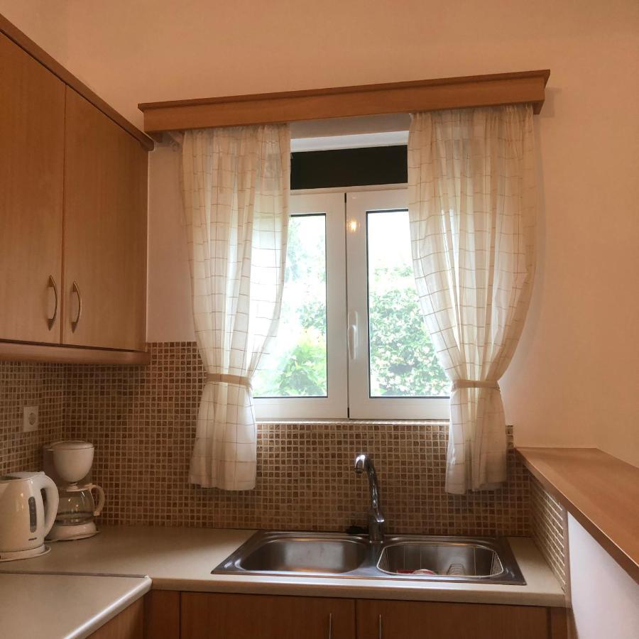 Politia Villas 카리스토스 외부 사진